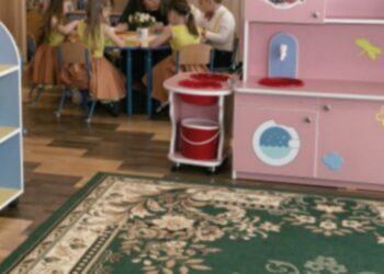 Educatoarea unei grădinițe riscă pedeapsă pentru un eveniment organizat de Ziua Victoriei |VIDEO