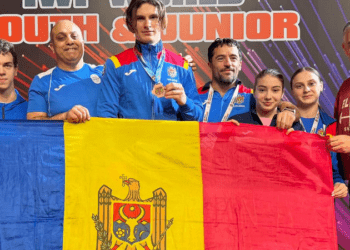 Bronz mondial pentru halterofilii moldoveni Alexandr Baldji și Alexandrina Ciubotaru