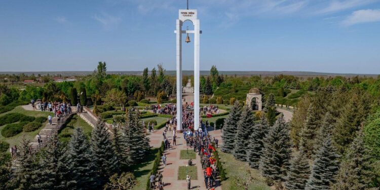 Представители блока «Победа» приняли участие в церемонии перезахоронения 22 неизвестных солдат на Шерпенском плацдарме