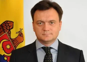 Parodie de Hederlez: În loc de sărbătoarea oficială, Recean a ales petrecerea primarului loial PAS |VIDEO