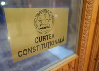 Ședință la Curtea Constituțională – Judecătorii au pe masă o cerere de anulare a alegerilor