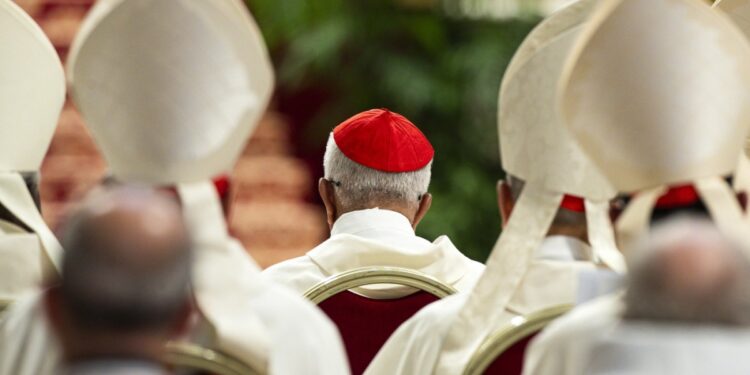 Reguli draconice la conclavul de la Vatican: Rețeaua de telefonie va fi tăiată ca informațiile să nu se scurgă