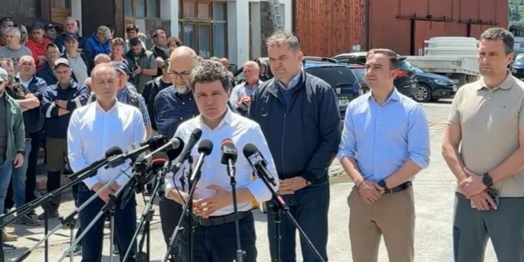 Никушор Дан прибыл в соляную шахту Прайда и потребовал найти виновных в катастрофе