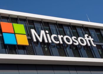 Microsoft lansează un proiect deschis pentru integrarea chatboturilor pe site-uri web