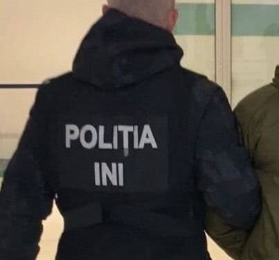 Bărbat urmărit din 2022, extrădat din Rusia