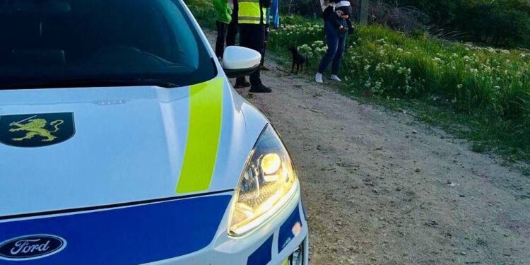 Un copil de 3 ani, găsit singur lângă un canal în Cantemir