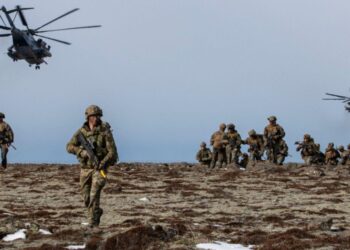 Acuzații de corupție în cazul angajaților unei agenții NATO. Mai multe persoane au fost arestate în Belgia