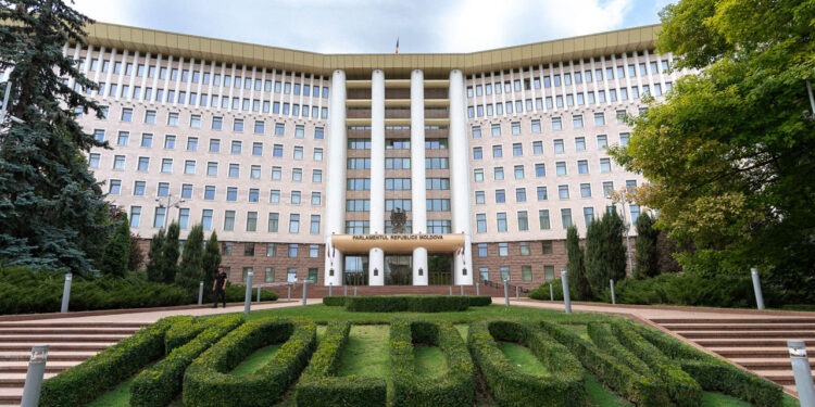 Депутаты соберутся на пленарное заседание в четверг, 8 мая