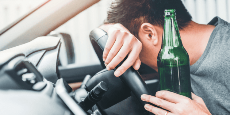 Zeci de accidente, provocate de șoferi băuți, de la începutul anului. Câte persoane și-au pierdut viața