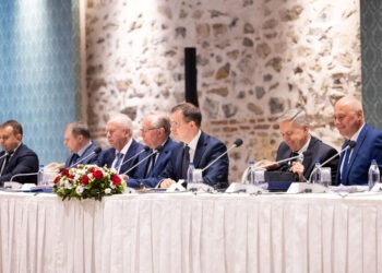 «Могут и не состояться». Что известно о новом раунде переговоров России и Украины