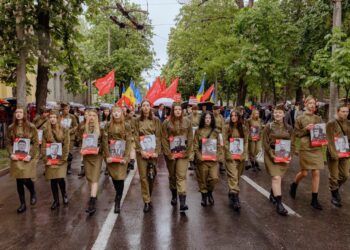 Ziua Victoriei sărbătorită cu mândrie și unitate în Moldova: Mii de oameni au participat la marșurile organizate de Blocul ”Victorie””