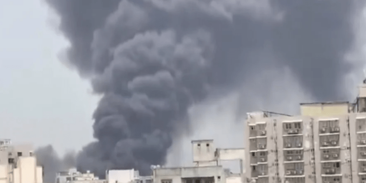 В Индии разбился пассажирский самолет