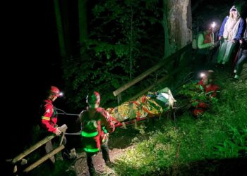 В горах Румынии шесть часов длилась операция по спасению девушек из Молдовы