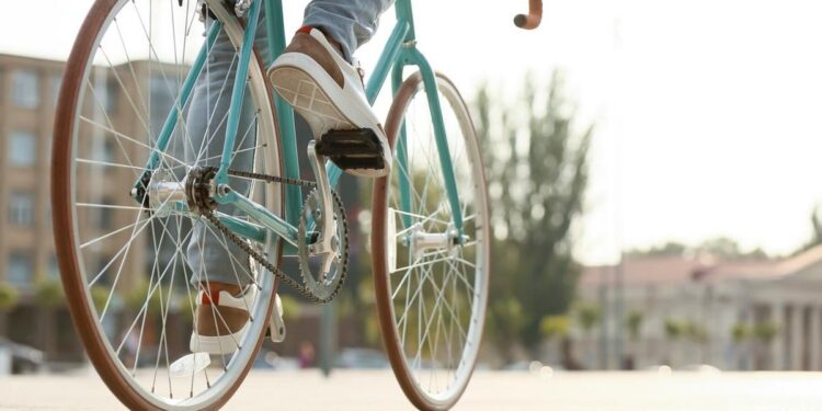 В Оргееве велосипедист внезапно скончался посреди улицы