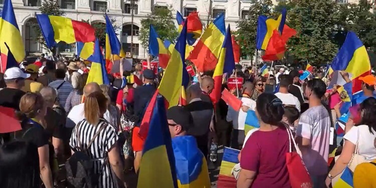 Новые протесты в Румынии из-за бюджетных сокращений