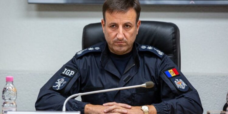 Чернэуцану оправдывается перед матерью погибшего 14-летнего подростка