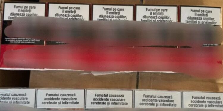 Полиция остановила автомобиль с контрабандными сигаретами на сотни тысяч леев