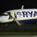 Самолет Ryanair попал в турбулентность и аварийно сел в Баварии. Пострадали девять человек
