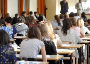 Начинаются выпускные экзамены в гимназиях, сессия 2025 года
