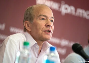 Политический эксперт: PAS пытается удержаться у власти методами, которые не соответствуют демократии | VIDEO