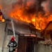 Incendiu în toiul nopții la Cahul: O familie și-a pierdut casa