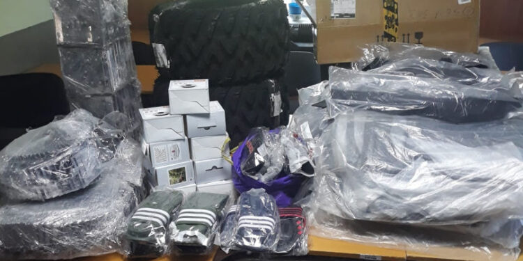 Poliția de frontieră a dejucat un transport ilegal de mărfuri în zona Briceni