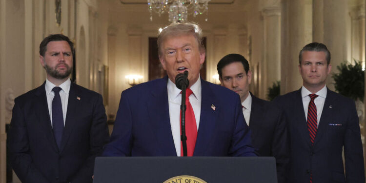 Трамп поблагодарил Иран после атак на военные базы США