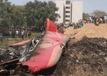 Doi supraviețuitori miraculoși în tragedia aviatică Air India: cum au scăpat cu viață din infern