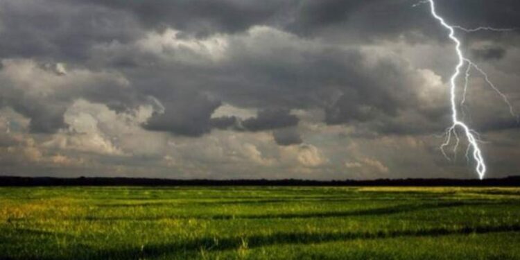 Tragedie în satul Chirileni: O femeie a murit, după ce a fost lovită de fulger în timp ce lucra într-o seră