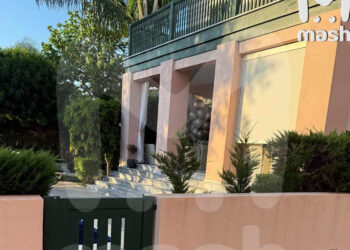 Появились фото особняка Пугачевой и Галкина на побережье Средиземного моря