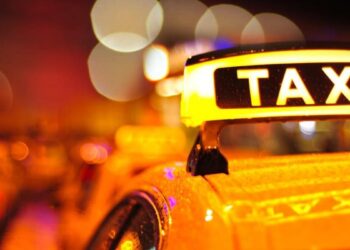 Tentativă de omor pe strada Criuleni: doi indivizi au atacat un șofer de taxi