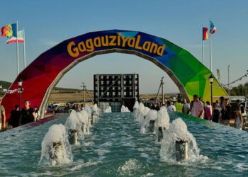 Blocajul Balului Absolvenților din Găgăuzia: Autoritățile centrale împiedică evenimentul festiv la „GagauziyaLand”