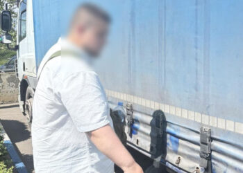 Plan de trecere ilegală dejucat la frontieră: 2.000 de dolari pentru un drum ascuns