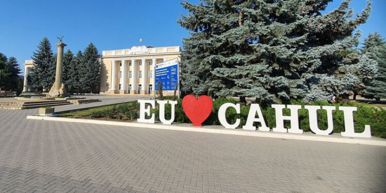 Stradă din Cahul va purta numele lui Eugen Doga