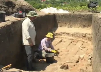 Descoperire arheologică remarcabilă la Ursoaia, județul Iași: un cuptor ceramic vechi de aproape 6.000 de ani