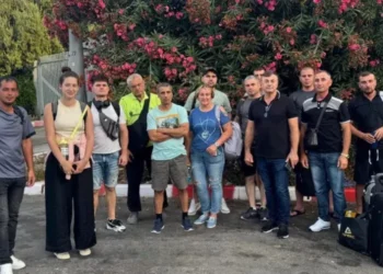 12 moldoveni, evacuați din Israel prin Egipt cu sprijinul ambasadei