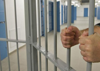 Tentativă de omor din gelozie: 15 ani de închisoare pentru un bărbat din Cimișlia