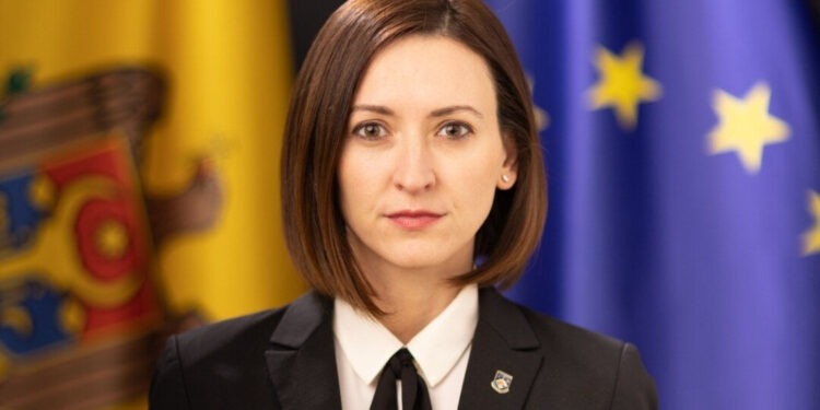 Veronica Dragalin nu a promovat vettingul