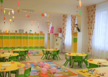 Более 100 детских садов столицы временно приостановят работу летом