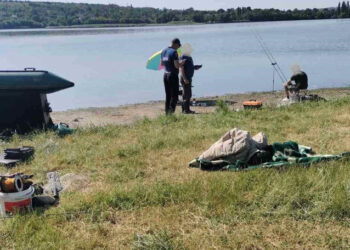 Doi pescari sancționați la Orhei pentru pescuit în perioada de prohibiție