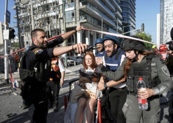 «Возмездие продолжается». Израиль намерен убить Хаменеи, Иран требует репараций