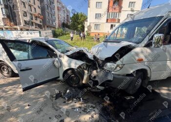 Chișinău: Doi copii, răniți într-un accident rutier pe strada Ialoveni