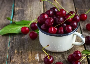 Качество и экспорт держат высокие цены на черешню