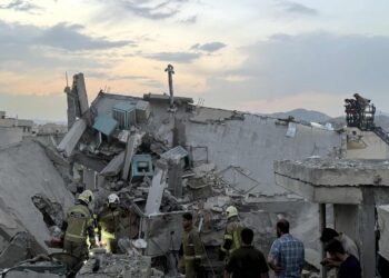 Imaginile distrugerii. Cum arată Israelul după valurile de rachete lansate de Iran