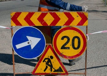 Lucrări pe strada Bogdan Voievod. Traficul rutier, parțial suspendat