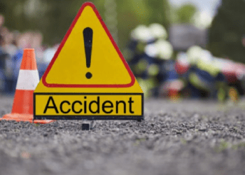 O femeie, lovită mortal de o mașină condusă de un polițist, la Drochia: Victima traversa strada neregulamentar