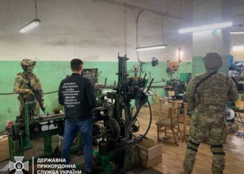 В Одессе накрыли подпольную фабрику сигарет с поддельными акцизными марками Молдовы