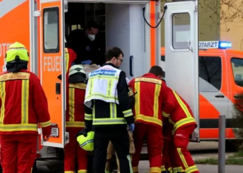 Sute de elevi ai unei școli din Berlin, evacuați, după un atac cu gaz lacrimogen