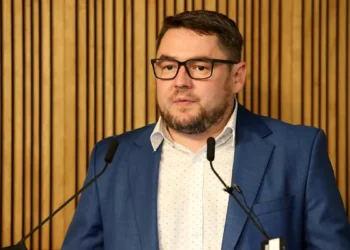 Lungu a primit statut de învinuit după ce a fost amenințat cu închisoarea de Recean