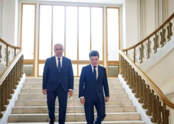 TVA rămâne neschimbat. Acord între Dan și Bolojan pentru reducerea deficitului